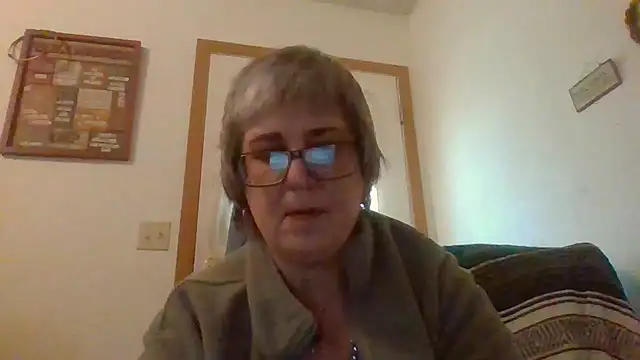 Snapshot of becky1111 chatting on 2, 5, 2026 becky1111 online show from 2, 5, 2026