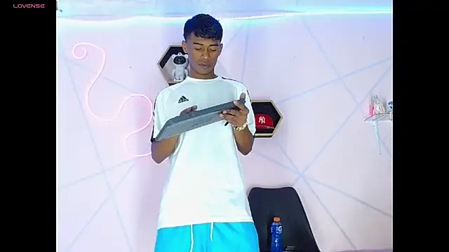 Yoim Williams online show from 21, 12, 2025