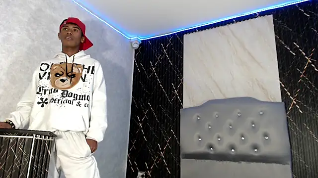 Yoim Williams online show from 8, 1, 2026