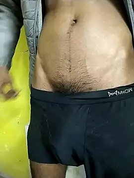 Jordyalnino92 online show from 15, 4, 2026