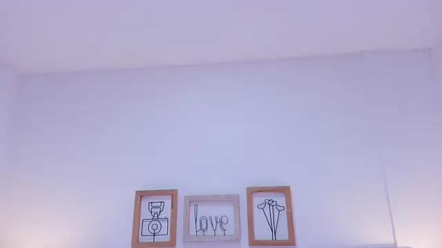 amber  ferrera online show from 6, 3, 2026