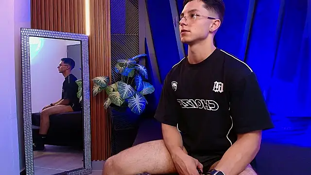 Snapshot of Noah_Clarkk chatting on 11, 2, 2026 Noah Clarkk online show from 11, 2, 2026