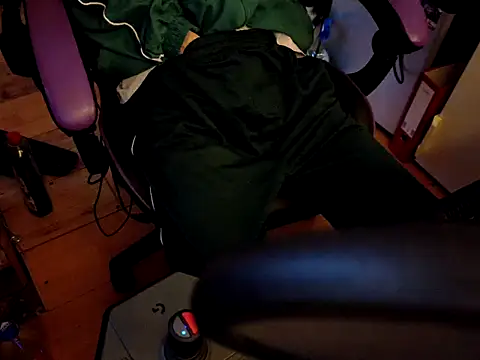 Snapshot of Gay-Versaut chatting on 30, 3, 2026 Gay-Versaut online show from 30, 3, 2026