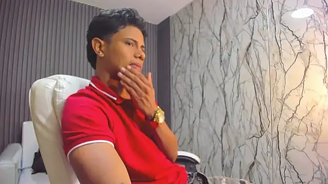 Snapshot of andrew_myersx chatting on 8, 1, 2026 andrew myersx online show from 8, 1, 2026