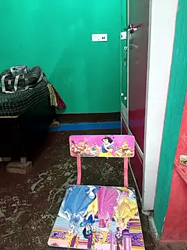 QWEEN7B online show from 18, 2, 2026