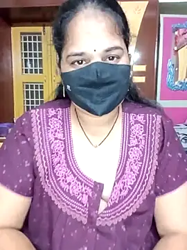 maduri   online show from 7, 4, 2026