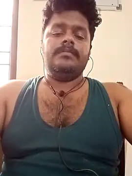 Snapshot of yourwellman chatting on 13, 5, 2026 yourwellman online show from 13, 5, 2026