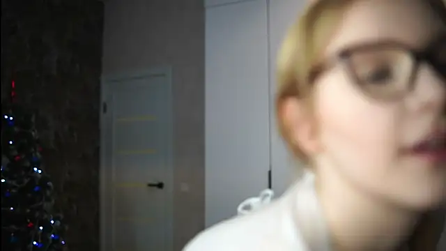 Kristy mysti online show from 20, 12, 2025