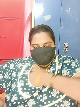 Snapshot of sirisha__9 chatting on 28, 5, 2026 sirisha 9 online show from 28, 5, 2026