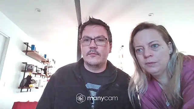 Miss-Chupagirly online show from 3, 2, 2026