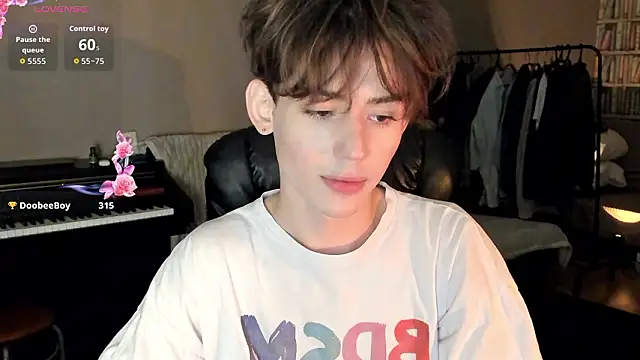 Snapshot of winsdor chatting on 17, 1, 2026 winsdor online show from 17, 1, 2026