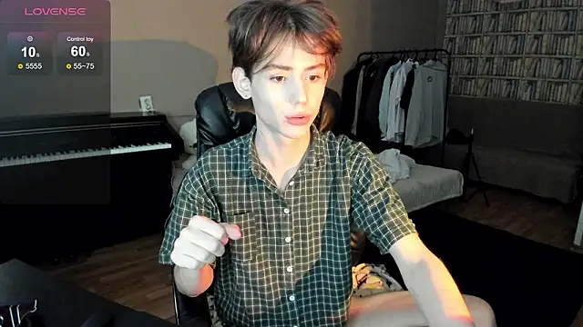 Snapshot of winsdor chatting on 16, 2, 2026 winsdor online show from 16, 2, 2026