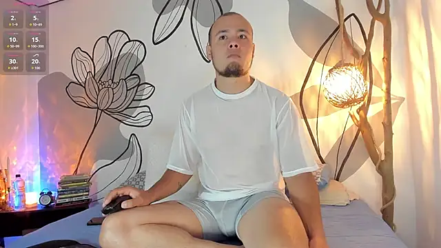 Snapshot of maaxtaylor_ chatting on 23, 2, 2026 maaxtaylor online show from 23, 2, 2026