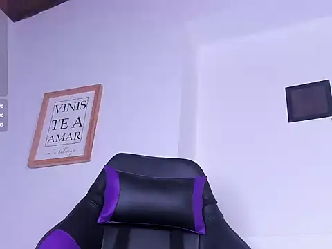  noa smithh  online show from 21, 12, 2025