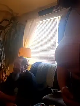 Snapshot of pinkcheetah12 chatting on 1, 2, 2026 pinkcheetah12 online show from 1, 2, 2026