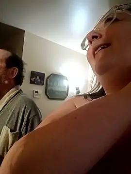 Snapshot of pinkcheetah12 chatting on 17, 2, 2026 pinkcheetah12 online show from 17, 2, 2026