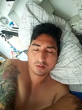 Snapshot of Yrresistible666 chatting on 13, 1, 2026 Yrresistible666 online show from 13, 1, 2026