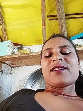 Cuty priti online show from 1, 3, 2026