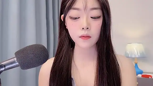 smalldaisy online show from 6, 4, 2026