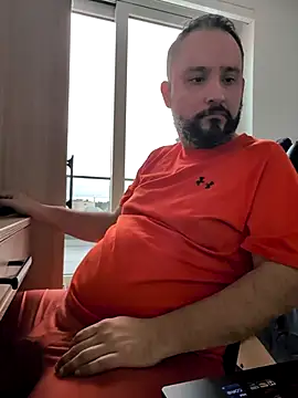 Snapshot of Hairy_bear86 chatting on 9, 1, 2026 Hairy bear86 online show from 9, 1, 2026