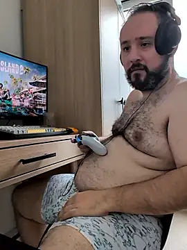 Snapshot of Hairy_bear86 chatting on 10, 1, 2026 Hairy bear86 online show from 10, 1, 2026