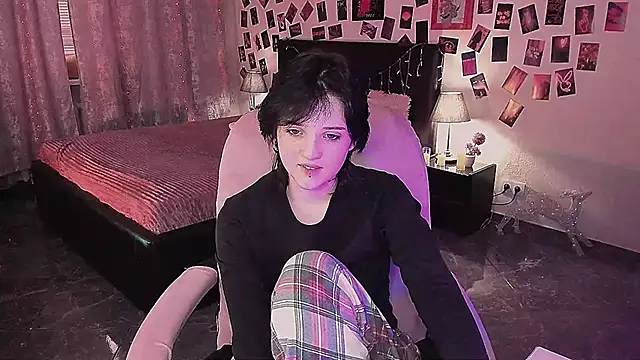 SarahShelby online show from 5, 3, 2026