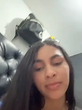 ManuelaEvans  online show from 8, 3, 2026