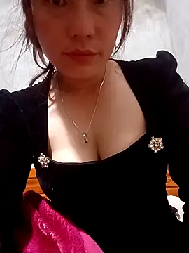 Snapshot of boiboi001 chatting on 22, 12, 2025 boiboi001 online show from 22, 12, 2025