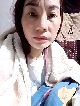 Snapshot of boiboi001 chatting on 7, 1, 2026 boiboi001 online show from 7, 1, 2026