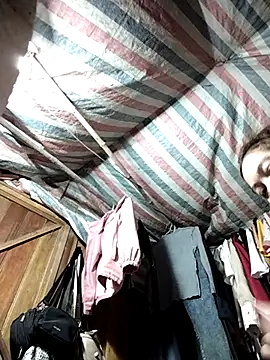 Snapshot of Lucky_cutee chatting on 17, 1, 2026 Lucky cutee online show from 17, 1, 2026