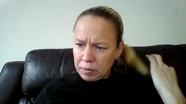 Snapshot of jennyblondeuk chatting on 15, 1, 2026 jennyblondeuk online show from 15, 1, 2026