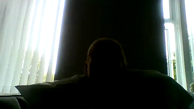 Snapshot of jennyblondeuk chatting on 1, 4, 2026 jennyblondeuk online show from 1, 4, 2026