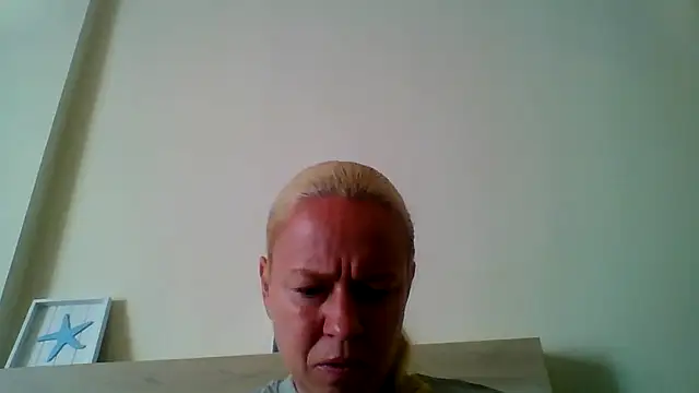 Snapshot of jennyblondeuk chatting on 16, 4, 2026 jennyblondeuk online show from 16, 4, 2026