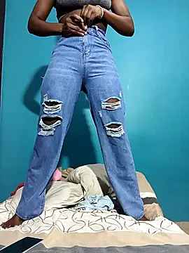 Snapshot of ShyNaughtyBabe chatting on 12, 1, 2026 ShyNaughtyBabe online show from 12, 1, 2026