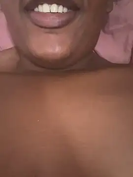 Snapshot of amorasecy chatting on 14, 2, 2026 amorasecy online show from 14, 2, 2026