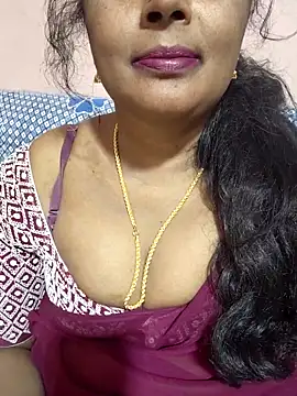 Snapshot of siri_tamiltelugu chatting on 14, 2, 2026 siri tamiltelugu online show from 14, 2, 2026