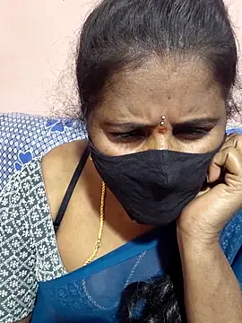 Snapshot of siri_tamiltelugu chatting on 15, 2, 2026 siri tamiltelugu online show from 15, 2, 2026