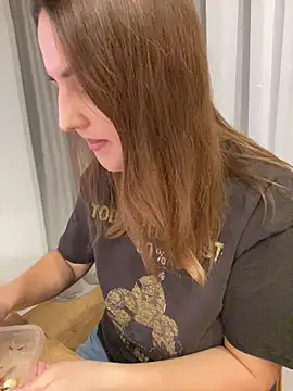 AliceAlicee online show from 13, 1, 2026