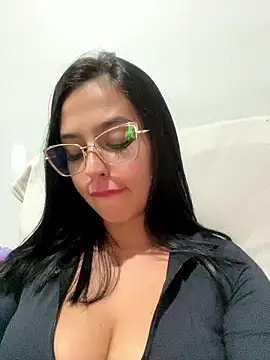 Snapshot of jujuarantes__2026 chatting on 17, 1, 2026 jujuarantes 2026 online show from 17, 1, 2026