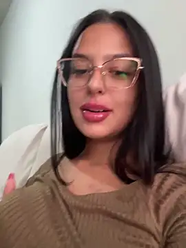 Snapshot of jujuarantes__2026 chatting on 3, 2, 2026 jujuarantes 2026 online show from 3, 2, 2026