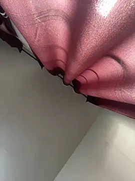 Snapshot of jujuarantes__2026 chatting on 4, 2, 2026 jujuarantes 2026 online show from 4, 2, 2026