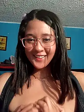 Snapshot of SweetDeya chatting on 8, 5, 2026 SweetDeya online show from 8, 5, 2026