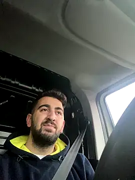 Snapshot of akindrv1 chatting on 22, 12, 2025 akindrv1 online show from 22, 12, 2025