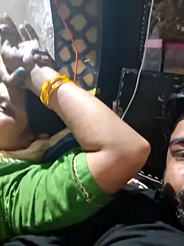 Snapshot of Radhacpl9528 chatting on 6, 3, 2026 Radhacpl9528 online show from 6, 3, 2026