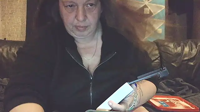 Snapshot of tigresse3 chatting on 1, 8, 2026 tigresse3 online show from 1, 8, 2026