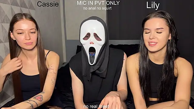 Snapshot of girls_secrets chatting on 16, 2, 2026 girls secrets online show from 16, 2, 2026