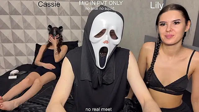 Snapshot of girls_secrets chatting on 18, 2, 2026 girls secrets online show from 18, 2, 2026