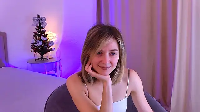 EmeraldGlow online show from 7, 1, 2026