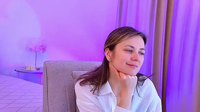 EmeraldGlow online show from 26, 3, 2026