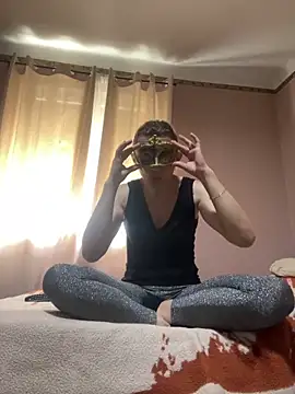 SexyMamiVee online show from 2, 4, 2026